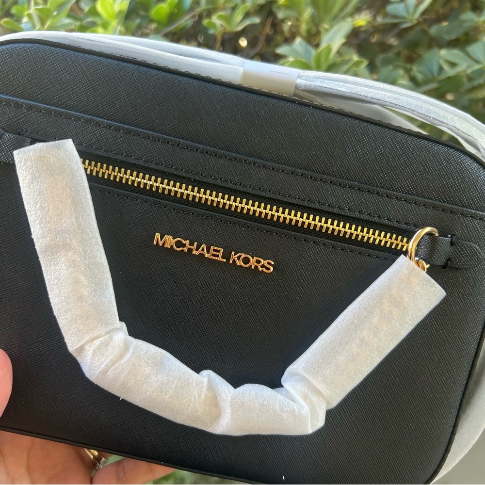 Black Jet Set Large Logo Crossbody Bag - Michael Kors - Picture 5 of 7